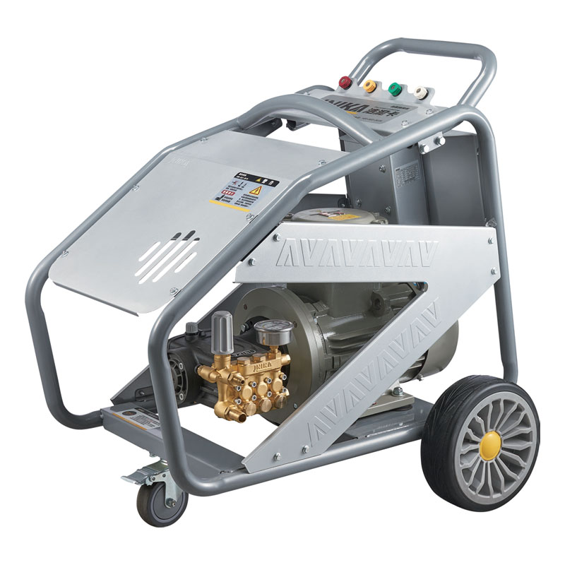 Explosion-proof cleaning machines